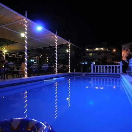 Kusmez Otel