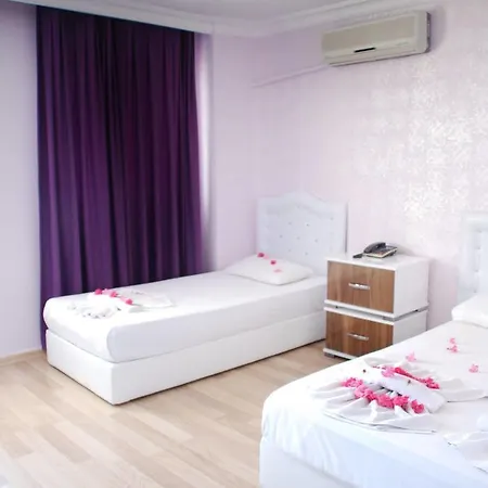 Kusmez Otel Altınkum